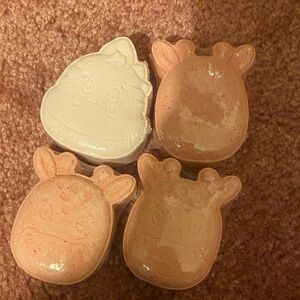 Cute Animal-Shaped Bath Bombs